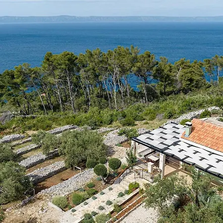 Authentic Stone House Piece Of Heaven * ヴェラ・ルカ