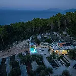 Authentic Stone House Piece Of Heaven Hébergement de vacances *