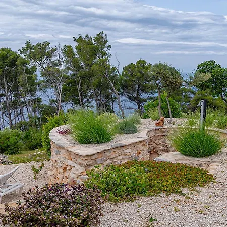 Holiday home Authentic Stone House Piece Of Heaven