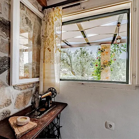Authentic Stone House Piece Of Heaven * Vela Luka