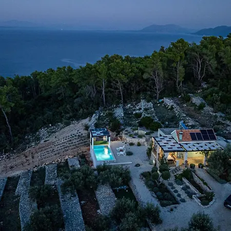 Authentic Stone House Piece Of Heaven Vakantiehuis *