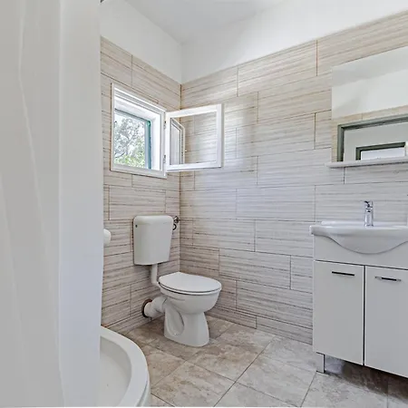 Authentic Stone House Piece Of Heaven