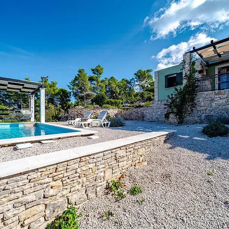 Authentic Stone House Piece Of Heaven Vakantiehuis