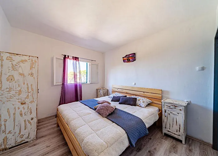 Nyaraló Authentic Stone House Piece Of Heaven *