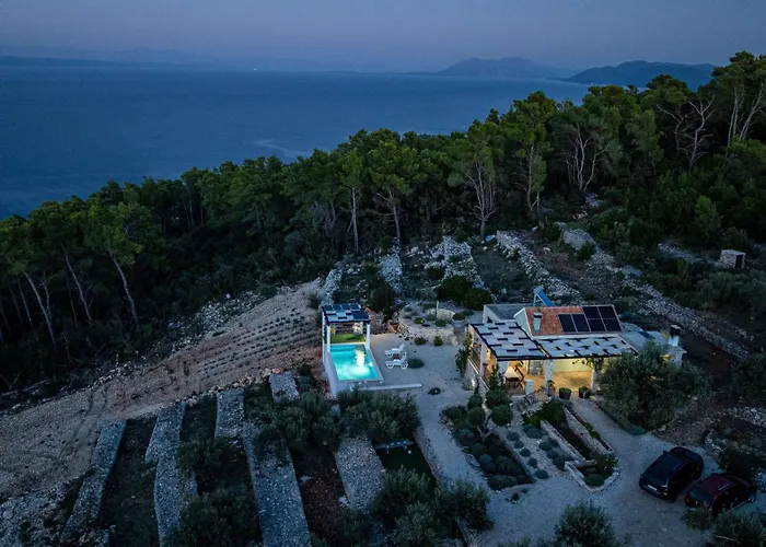 Authentic Stone House Piece Of Heaven Nyaraló *