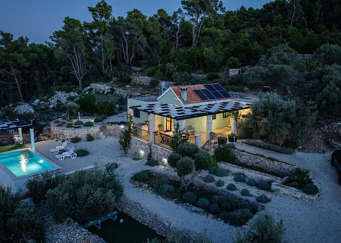 Nyaraló Authentic Stone House Piece Of Heaven